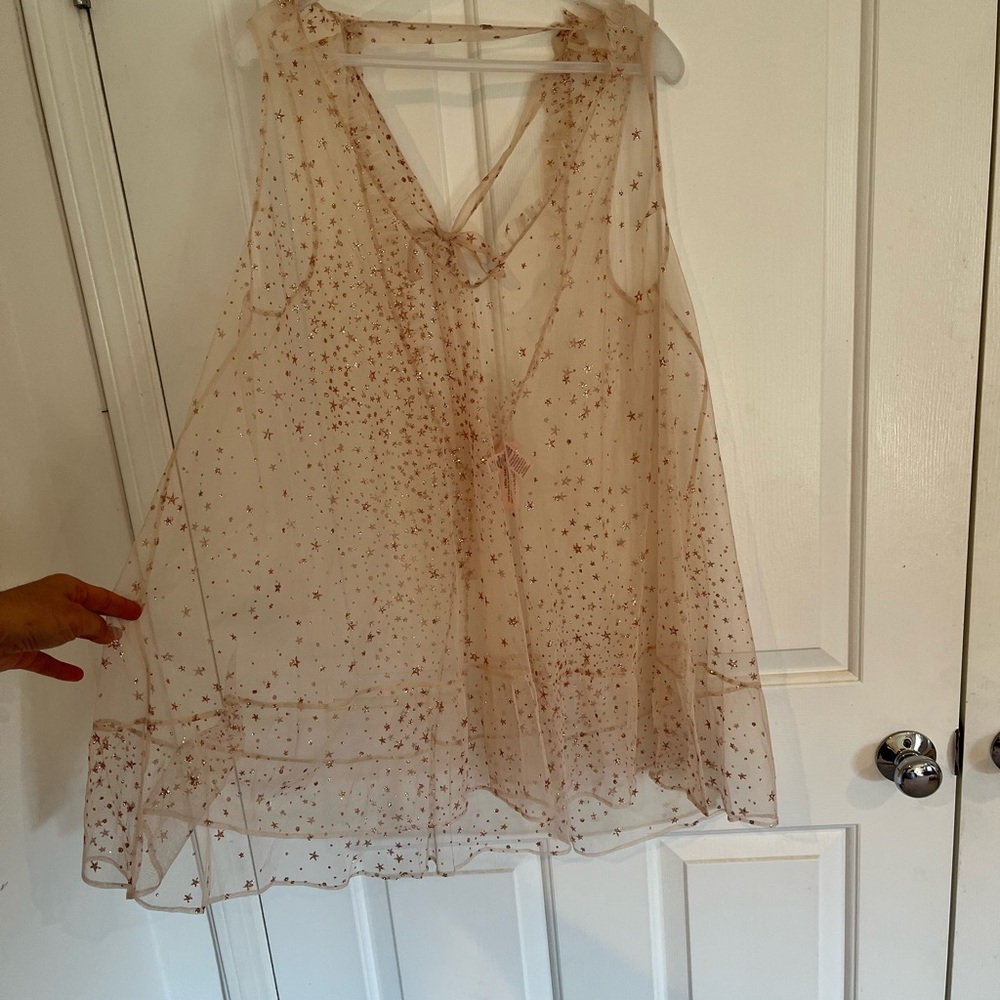 Victoria Secret- intimates- never used